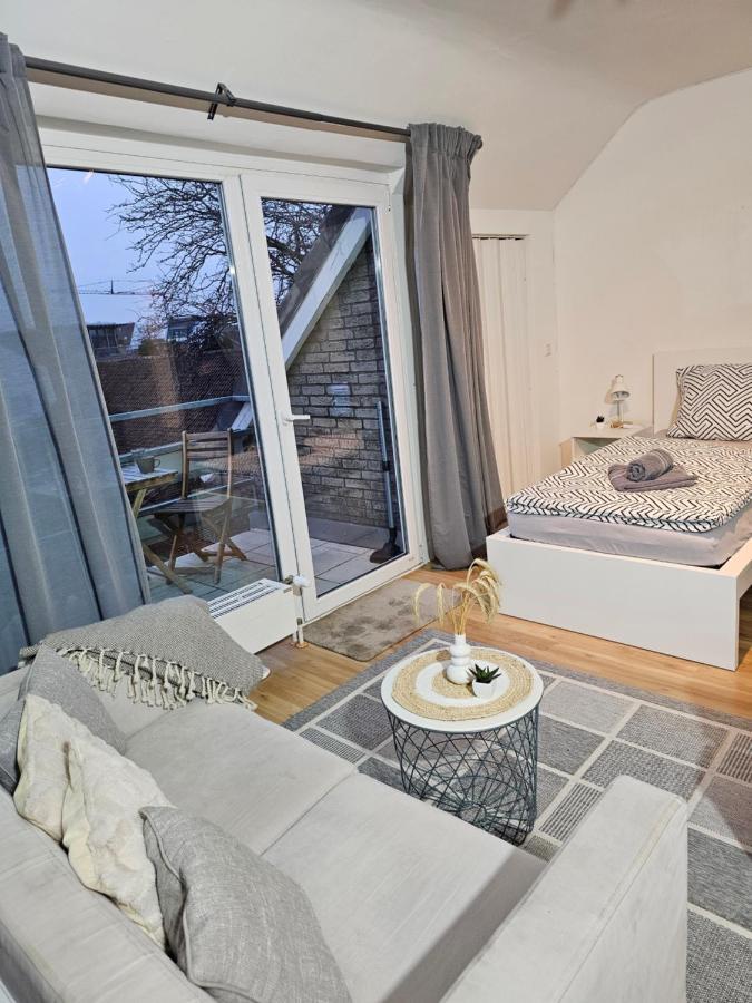 Modern Studio Near Duesseldorf Airport & Messe/Fair Meerbusch Exterior foto